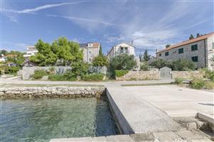 Apartmá - Prvic Sepurine