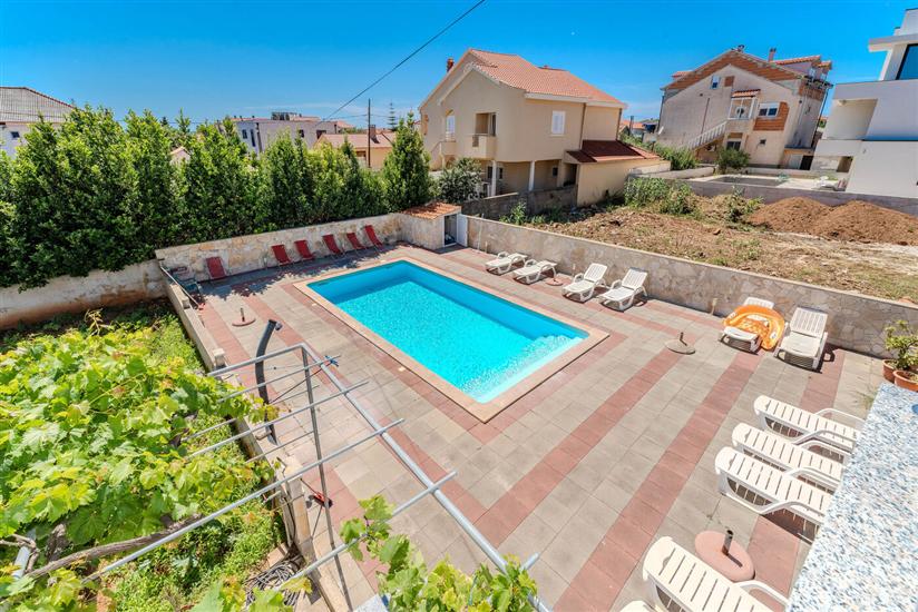 Apartment A1, for 6 persons