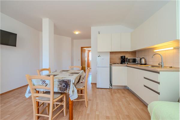 Apartment A4, for 4 persons