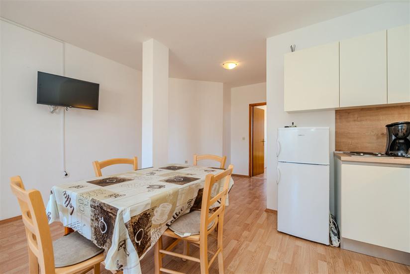 Apartment A4, for 4 persons