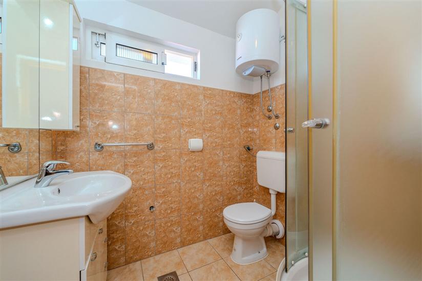 Apartment A4, for 4 persons