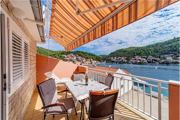 Apartment A1, for 3 persons