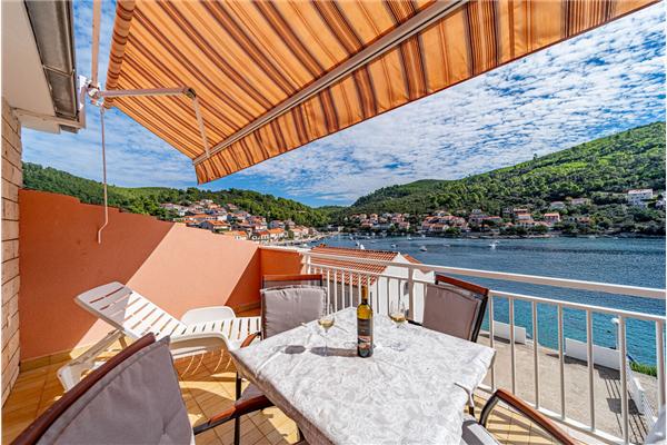 Apartment A1, for 3 persons