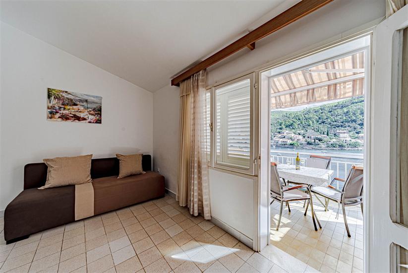 Apartment A1, for 3 persons