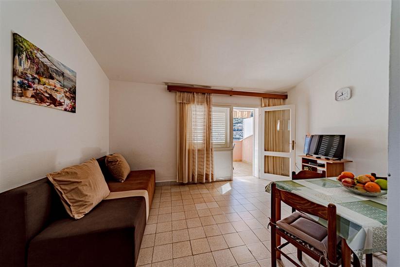 Apartment A1, for 3 persons