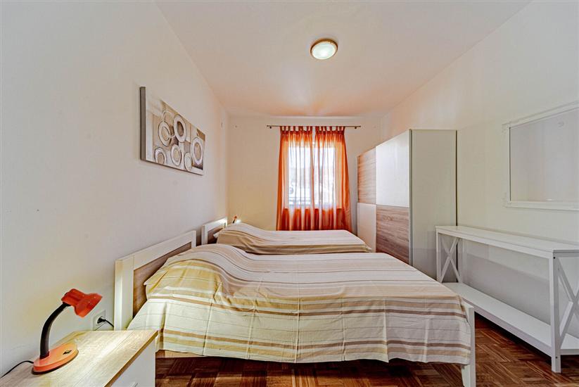 Apartment A3, for 10 persons