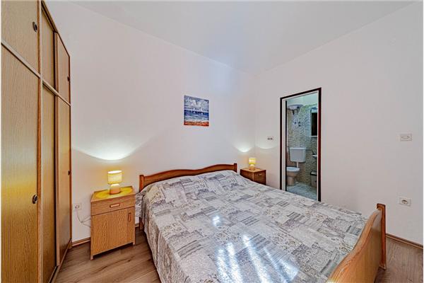 Apartment A3, for 10 persons
