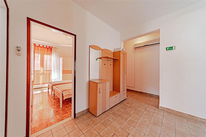 Apartment A3, for 10 persons