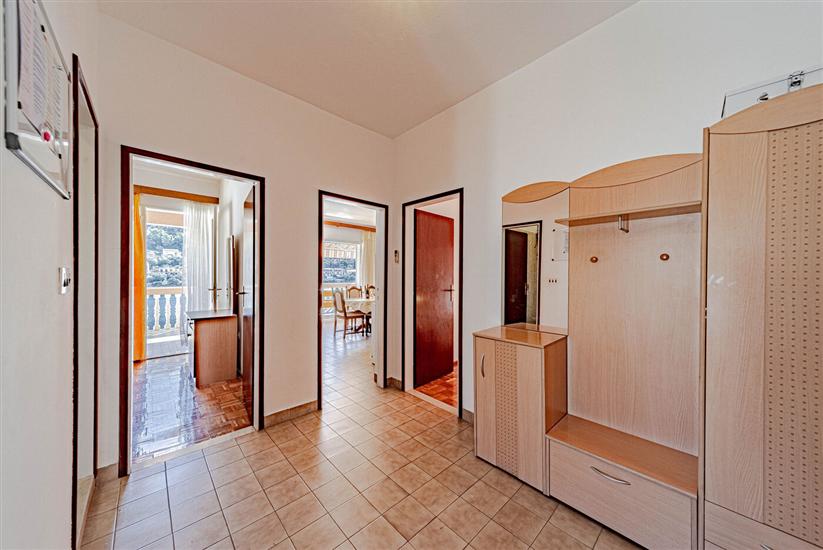 Apartment A3, for 10 persons