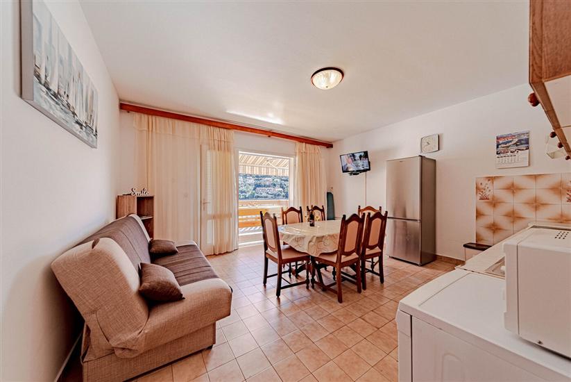 Apartment A3, for 10 persons