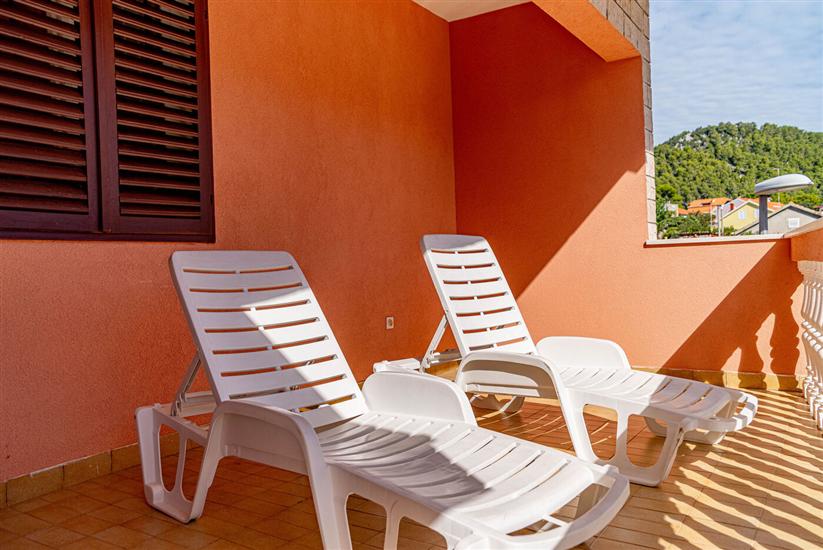 Apartment A3, for 10 persons