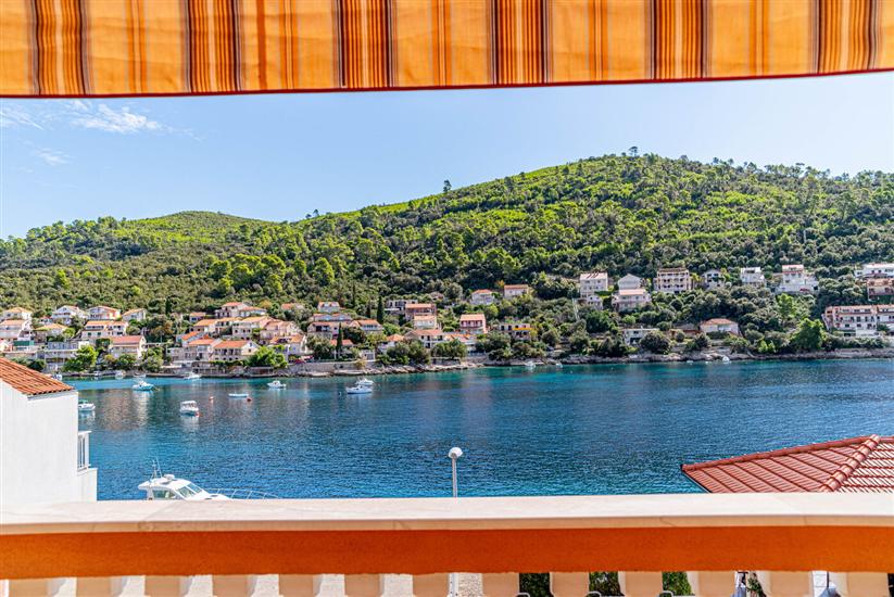 Apartment A3, for 10 persons