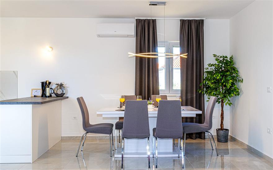 Apartman A2, za 4 osoba/e