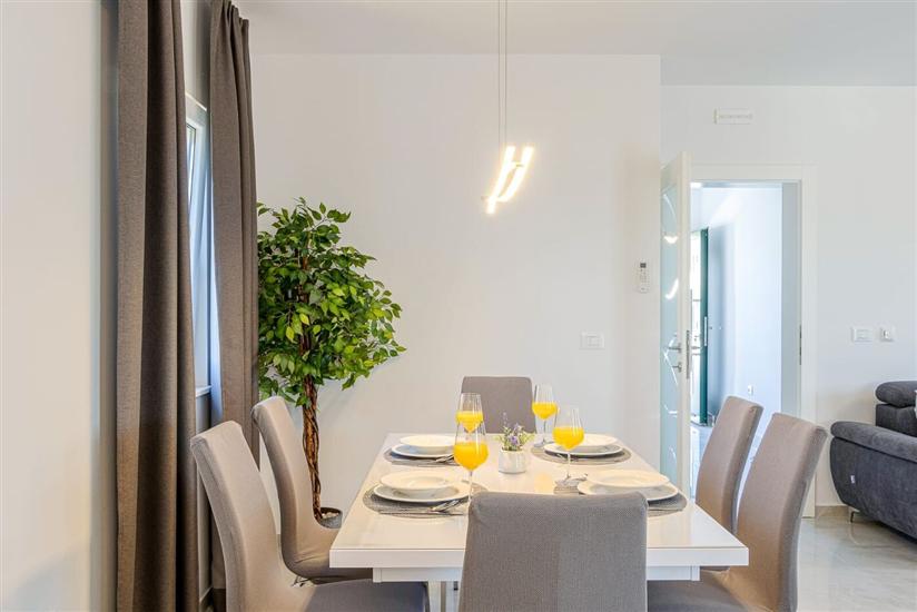 Apartman A2, za 4 osoba/e