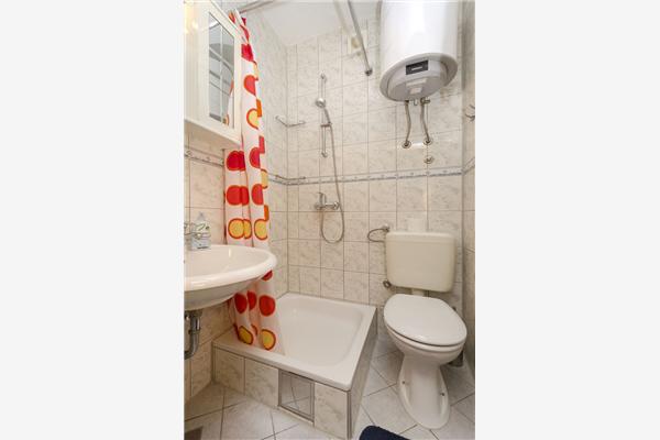 Apartment A2, for 4 persons