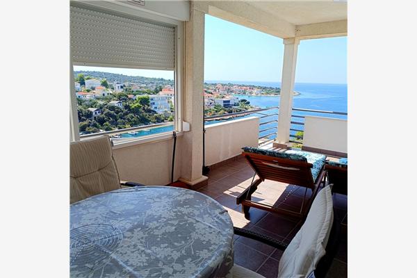 Apartment A1, for 3 persons