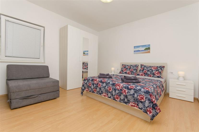 Apartment A1, for 6 persons