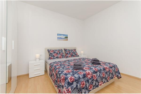 Apartment A1, for 6 persons