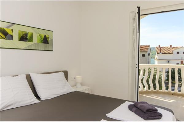 Apartment A1, for 6 persons