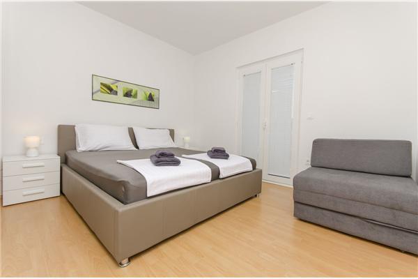 Apartment A1, for 6 persons