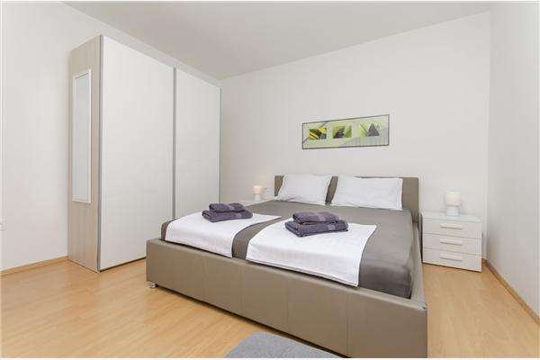 Apartment A1, for 6 persons