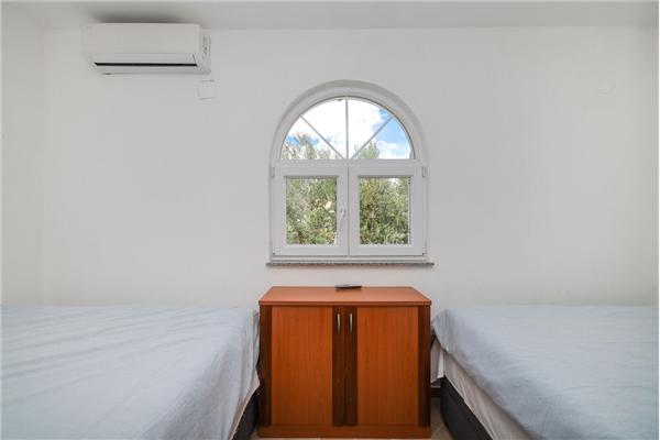 House K1, for 9 persons