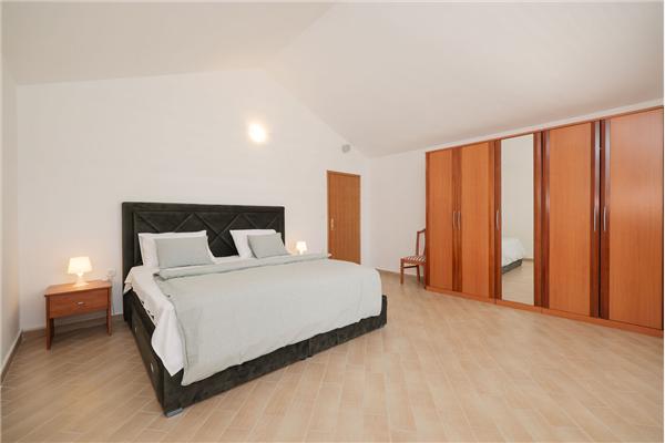 House K1, for 9 persons