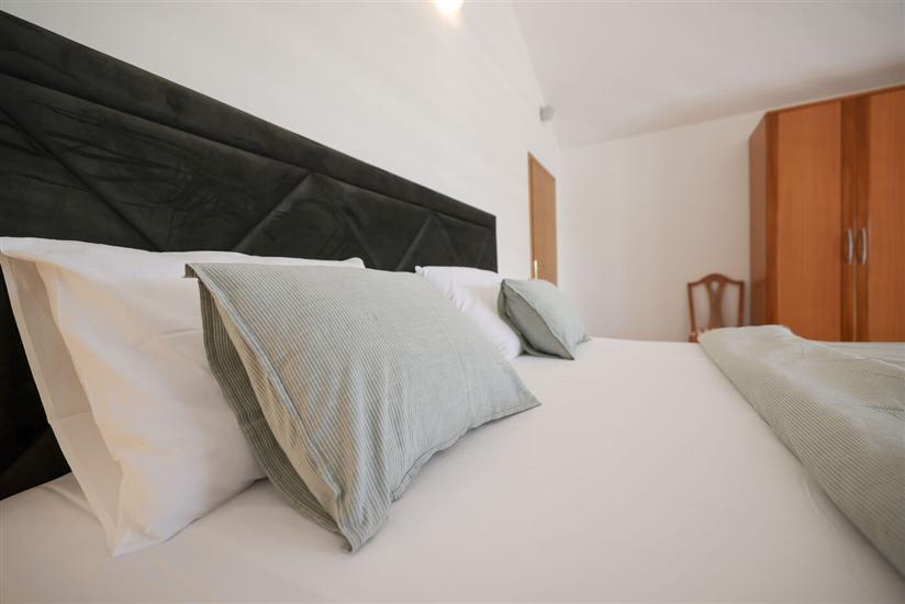 House K1, for 9 persons