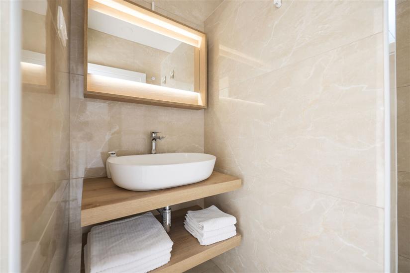 House K1, for 9 persons