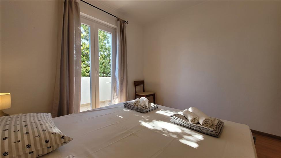 Apartment A2, for 3 persons