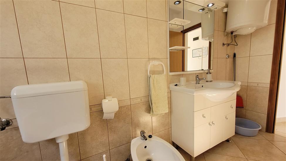 Apartment A2, for 3 persons