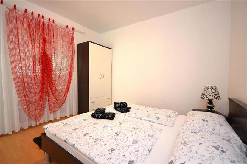 Apartment A1, for 2 persons