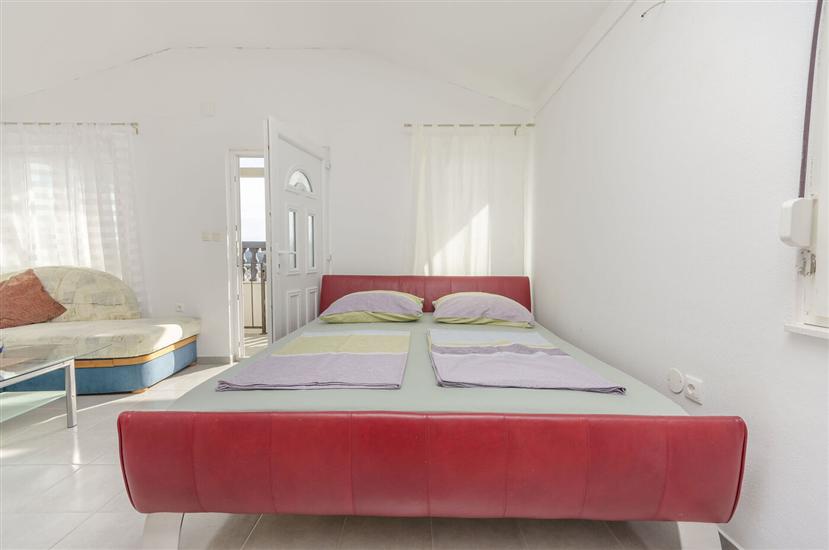 Apartment A1, for 2 persons