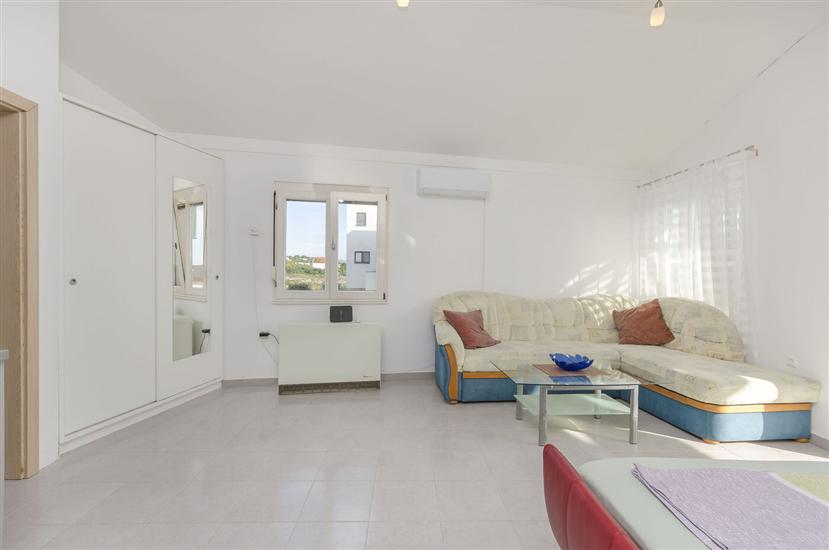 Apartment A1, for 2 persons