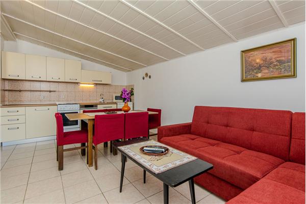 Apartment A1, for 6 persons