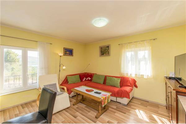 Apartment A1, for 6 persons