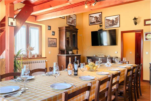 House K1, for 10 persons