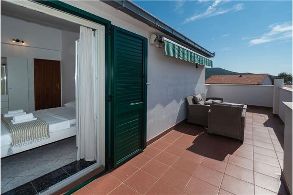 Apartment A2, for 5 persons