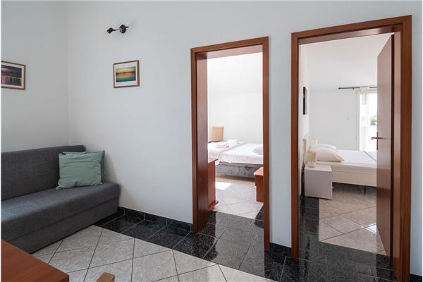 Apartment A2, for 5 persons