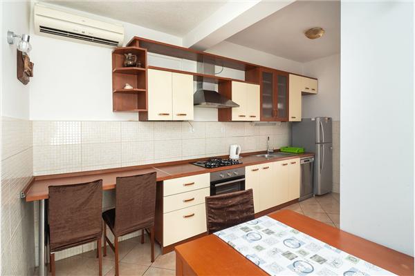 Apartment A1, for 3 persons