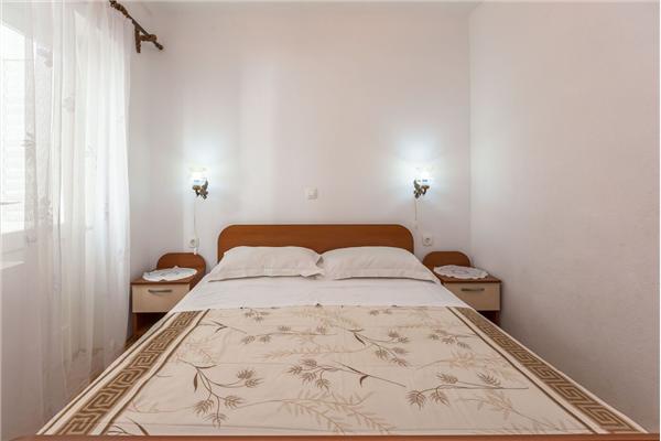 Apartment A2, for 6 persons