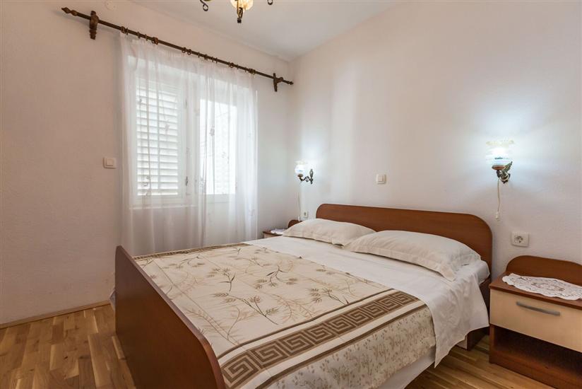 Apartment A2, for 6 persons