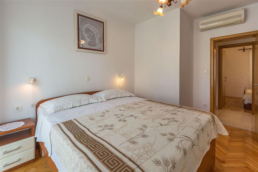 Apartment A2, for 6 persons