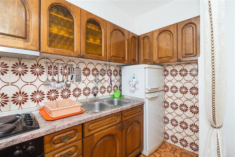 Apartment A1, for 5 persons