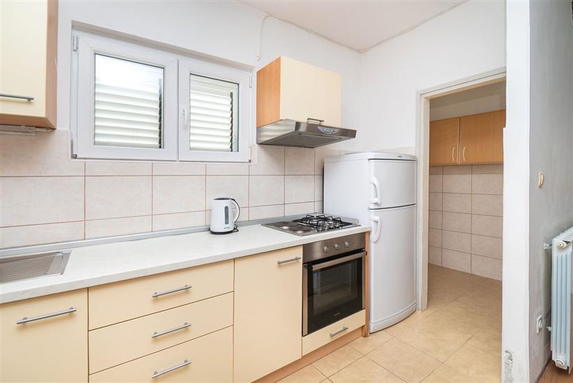 Apartment A1, for 7 persons