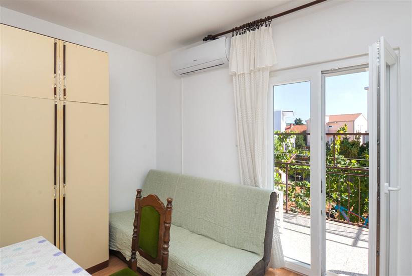 Apartment A1, for 7 persons