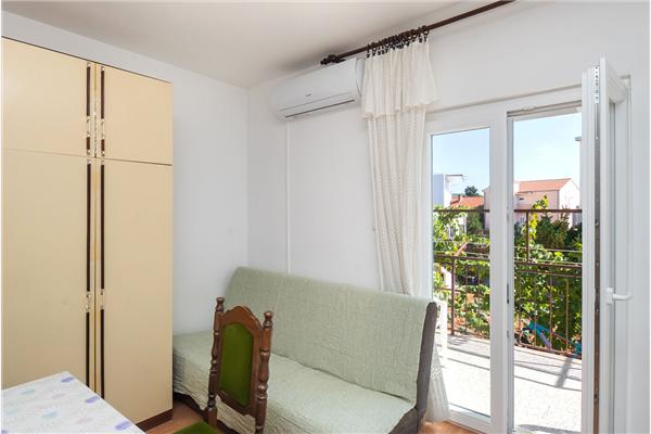 Apartment A1, for 7 persons