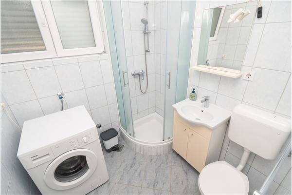 Apartment A1, for 7 persons