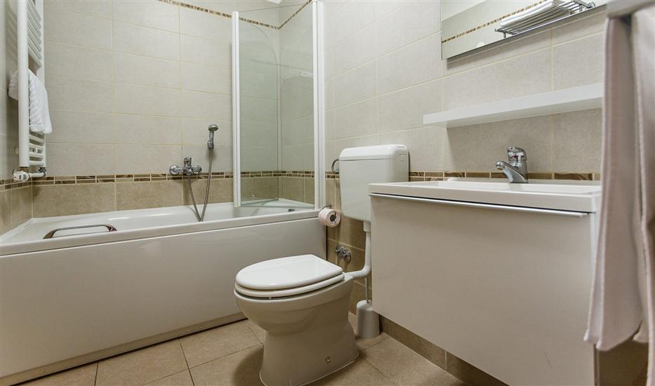 Apartment A8, for 6 persons