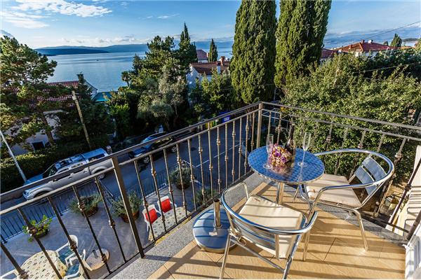 Apartment A9, for 4 persons